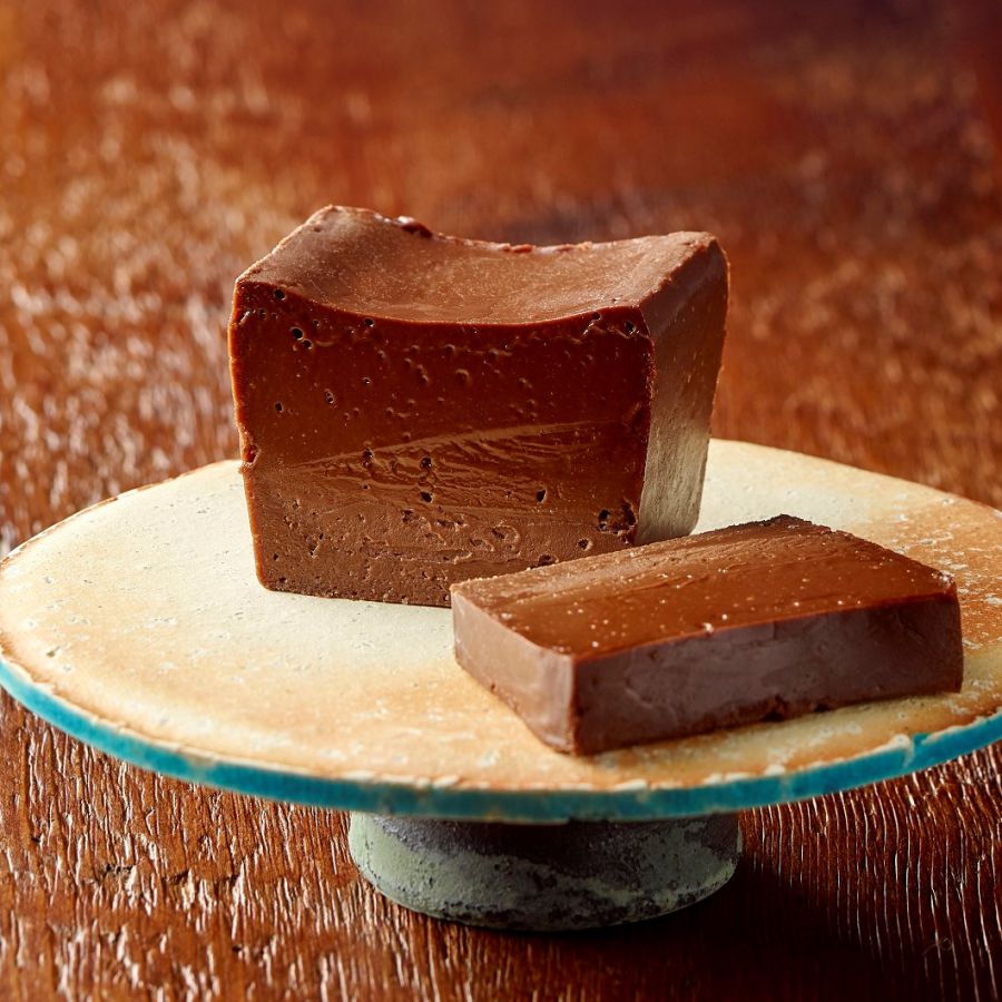 マーハチョコレート「カカオテリーヌ」（1個入：長さ約5cm）1700円