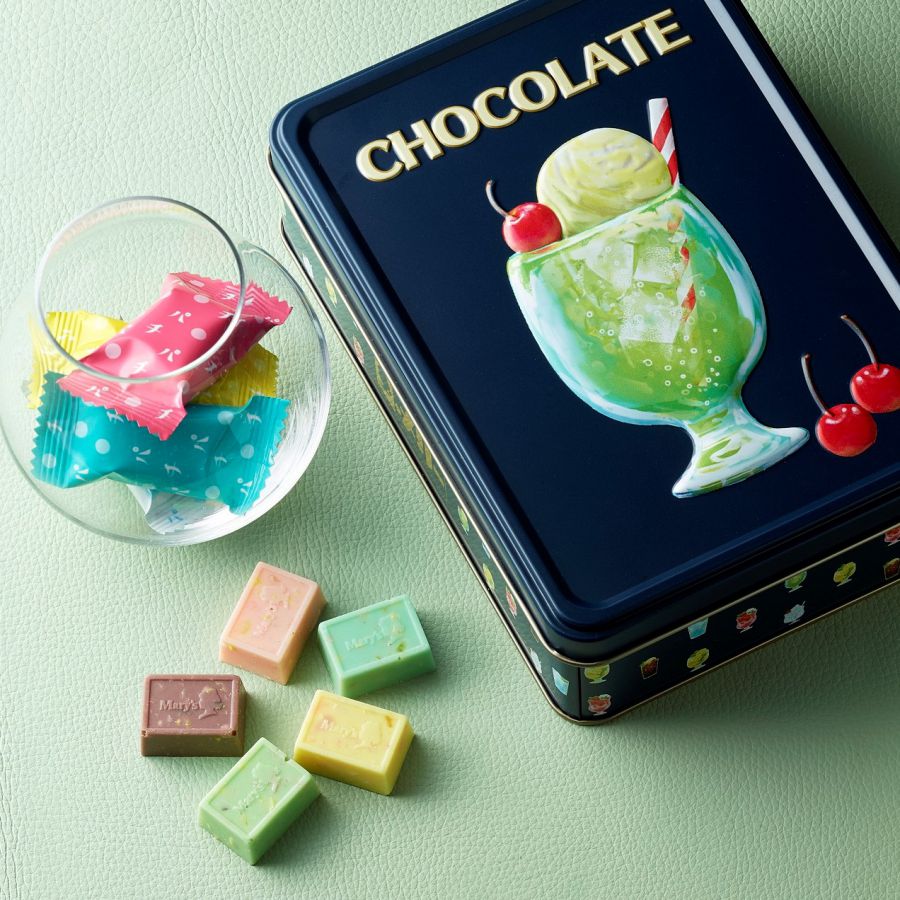 メリーチョコレート はじけるキャンディチョコレート。「アソートメント缶」（21個入）1944 円