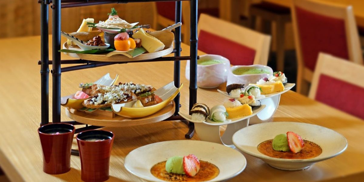 埼玉・浦和の日本料理店「四季彩」が手がける『和フタヌーンティー ～初花月～』が販売開始！【ロイヤルパインズホテル浦和】