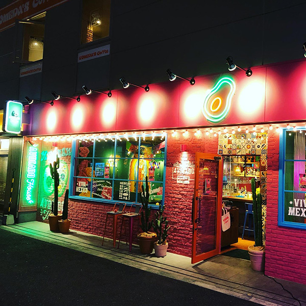 大阪・ミナミに高級アボカド料理店「MEXICAN DINING AVOCADO HOUSE難波」がオープン!メキシコ旅行気分で盛り上がろう!!