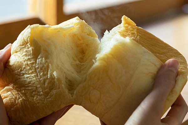 大阪・堀江に「ボーノベーカリ」がオープン。“究極のふわもち食パン”を食べてみて!