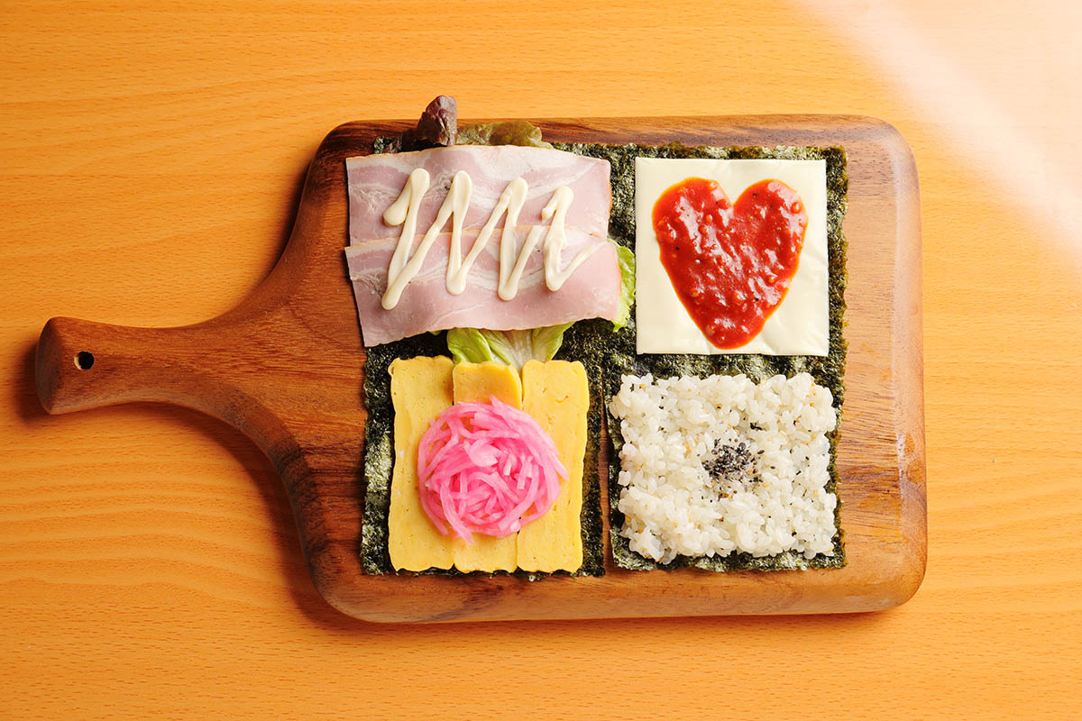 大阪・鶴橋の韓国カフェ&食堂「デチョルはペゴパ学校」で、韓国の学校にプチトリップ！