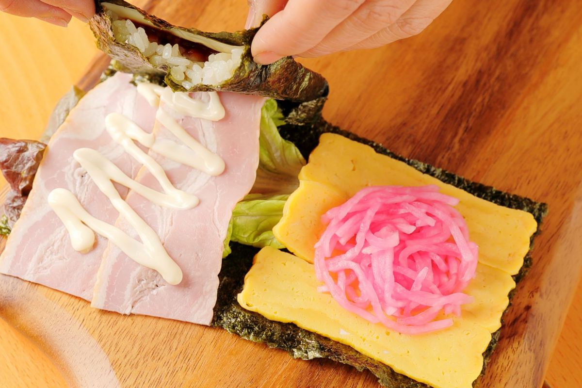 大阪・鶴橋の韓国カフェ&食堂「デチョルはペゴパ学校」で、韓国の学校にプチトリップ!