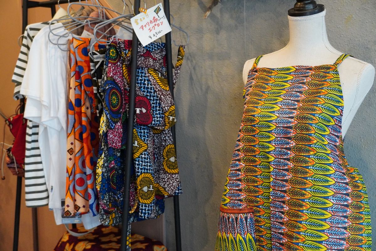 エプロン4800円～