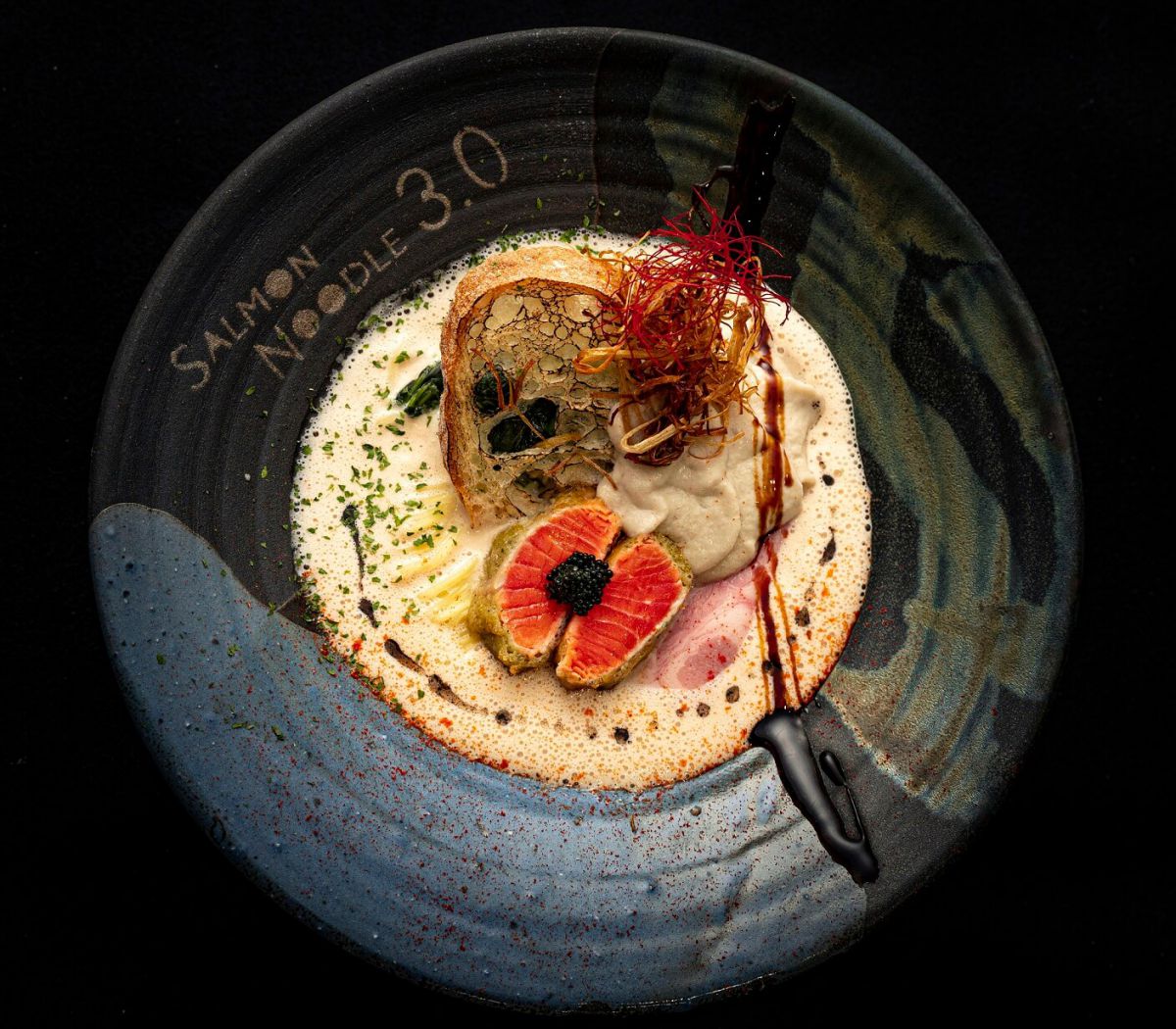 サーモンnoodle3.0 神楽坂 フレンチ フレンチシェフ サーモン ラーメン 専門店 東京グルメ