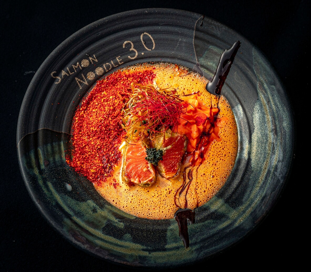 サーモンnoodle3.0 神楽坂 フレンチ フレンチシェフ サーモン ラーメン 専門店 東京グルメ