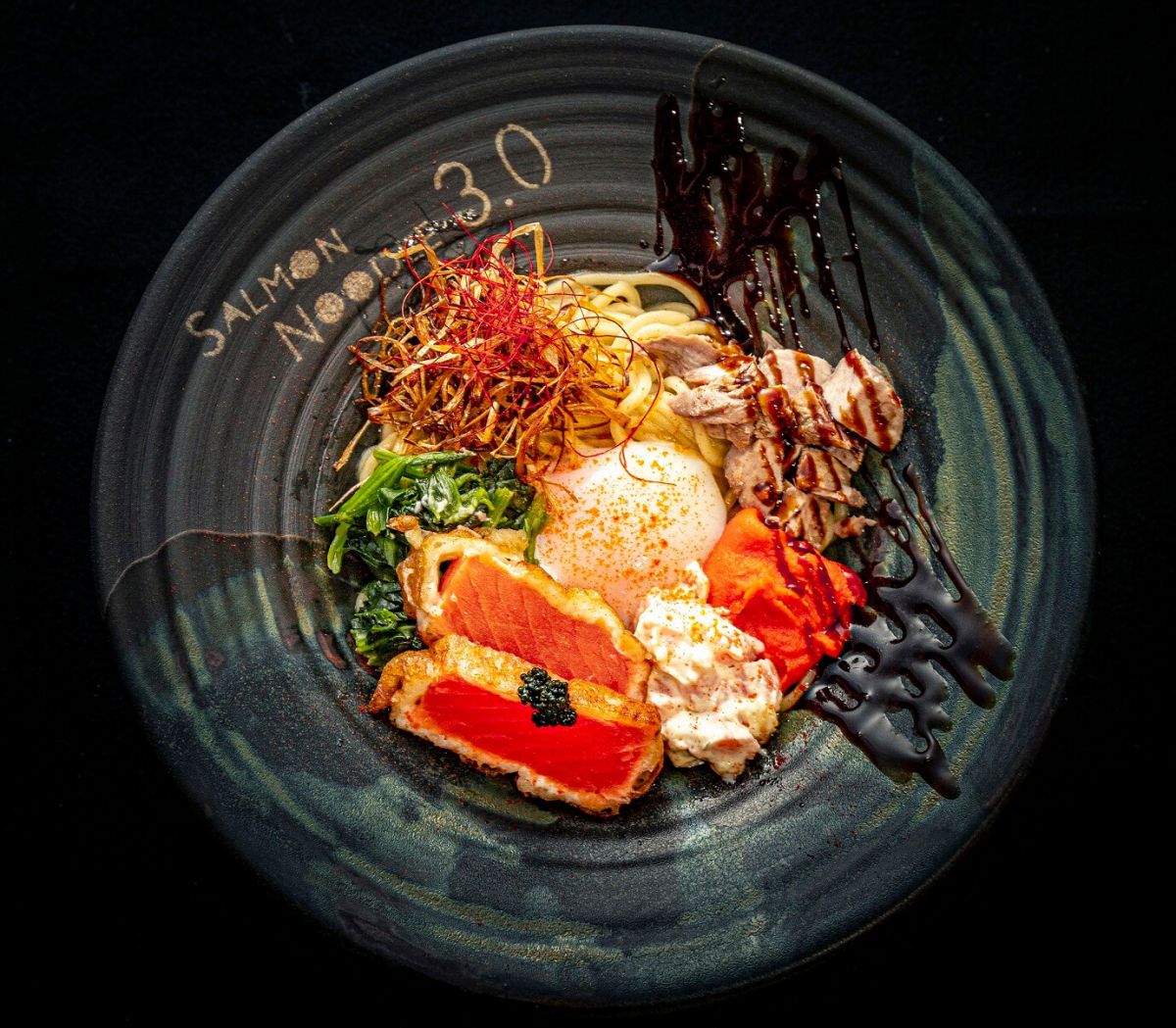 サーモンnoodle3.0 神楽坂 フレンチ フレンチシェフ サーモン ラーメン 専門店 東京グルメ