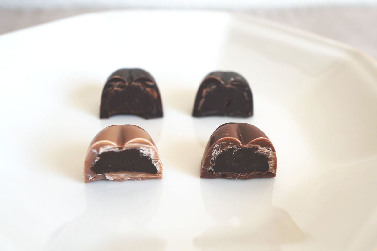 上段・左から時計回りに、「エスプレッソ」、「ブラック」、「カフェラテ」、「キャラメルマキアート」