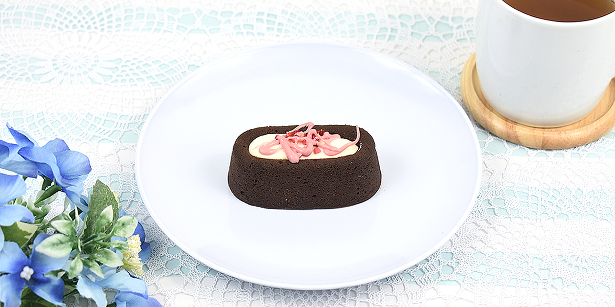 ローソン、生ガトーショコラ ほんのりいちご