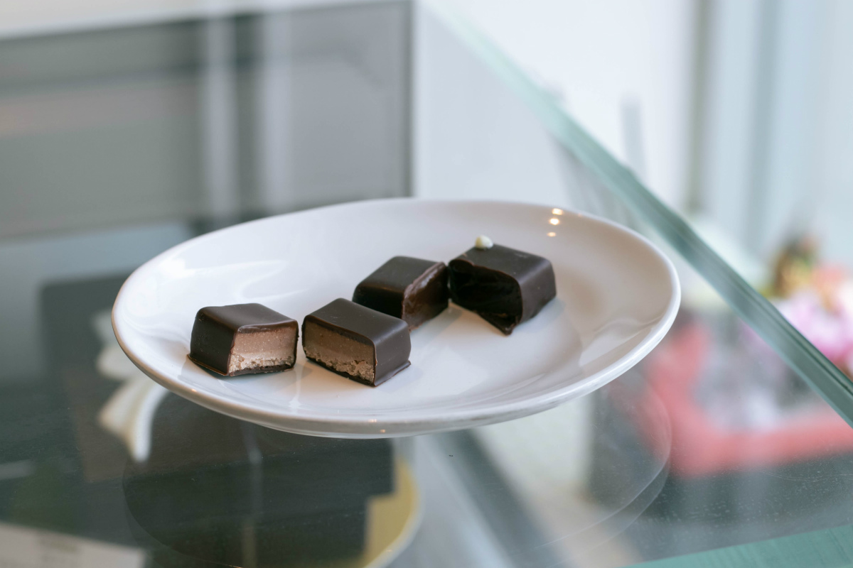 手前は「ジャンドゥーヤ」、奥は「ポルチーニ」