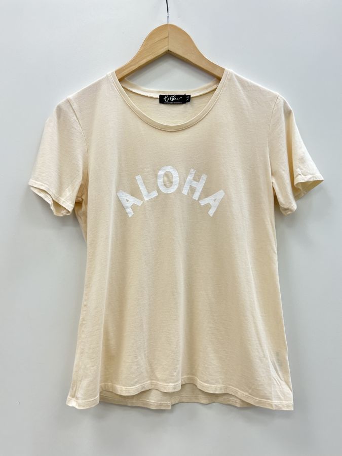 「DolkiiとのコラボレーションTシャツ」$62