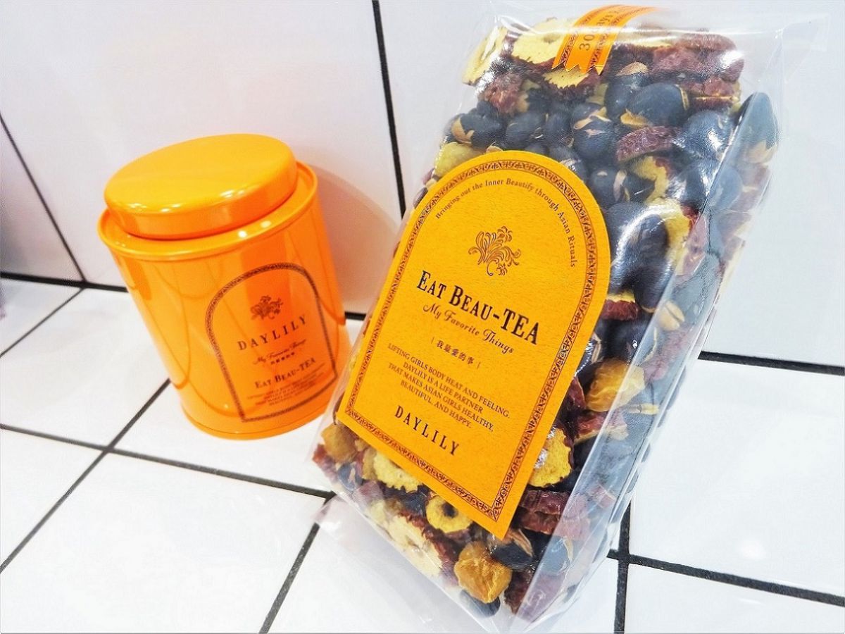 EAT BEAU-TEA（持ち帰り用）　缶入り（66g）各種2600円、リフィル（240g）各種3780円