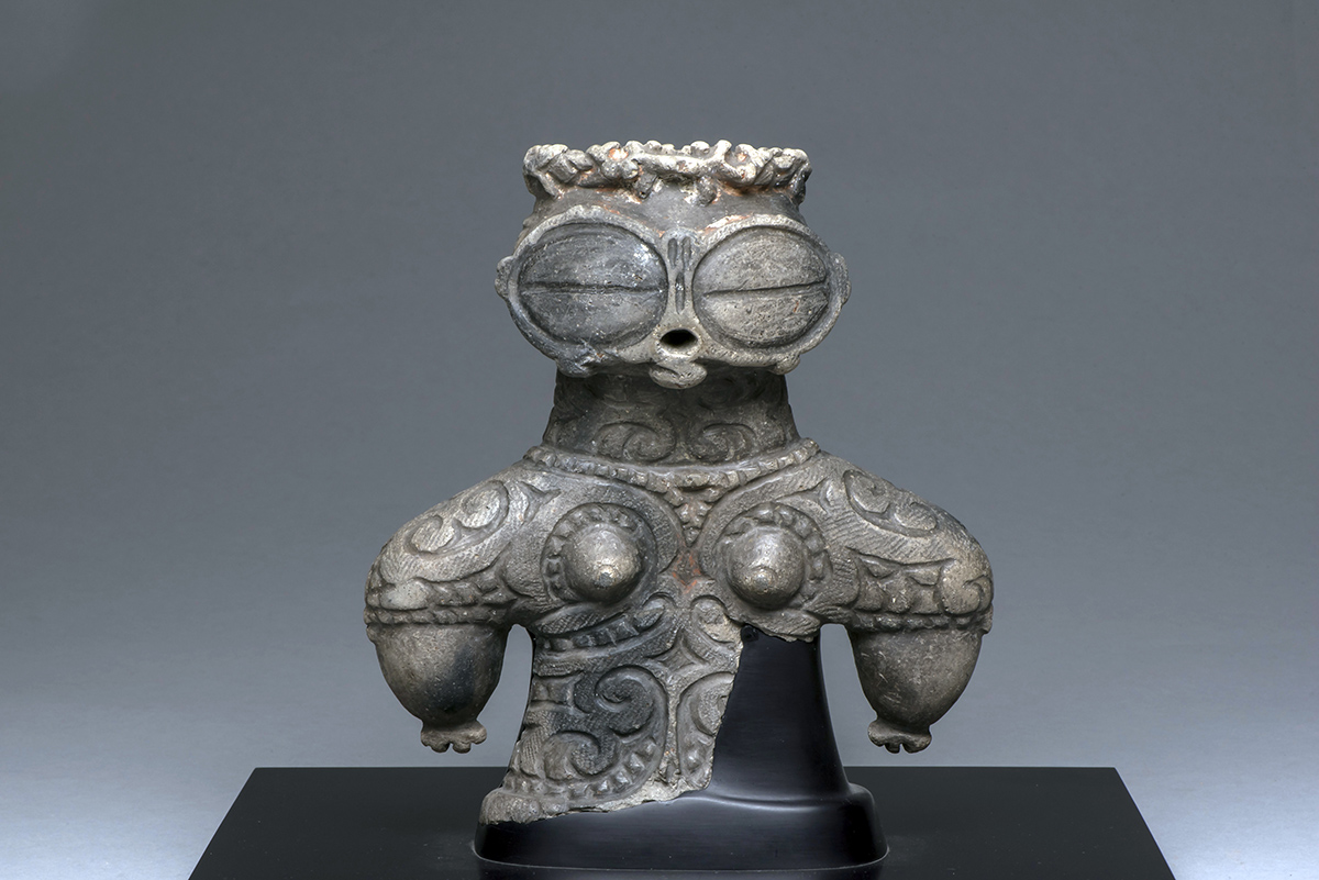 展示品・遮光器土偶