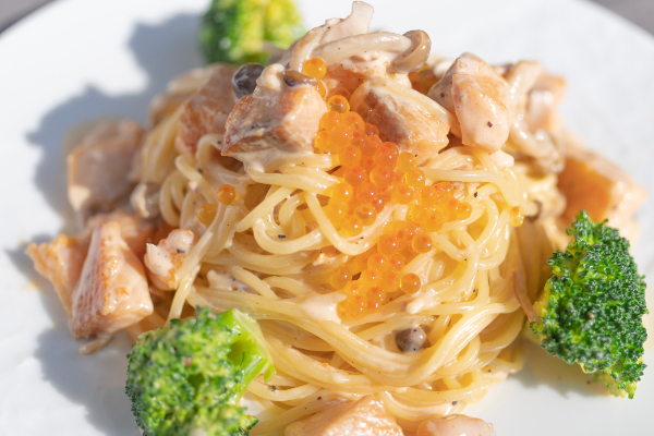 クヌギ鱒のクリームパスタ1480円