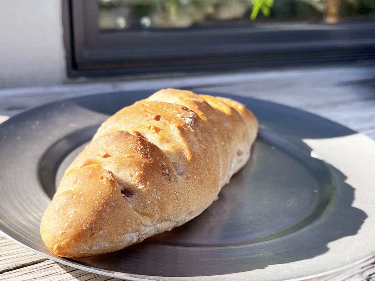 「くるみパン」330円