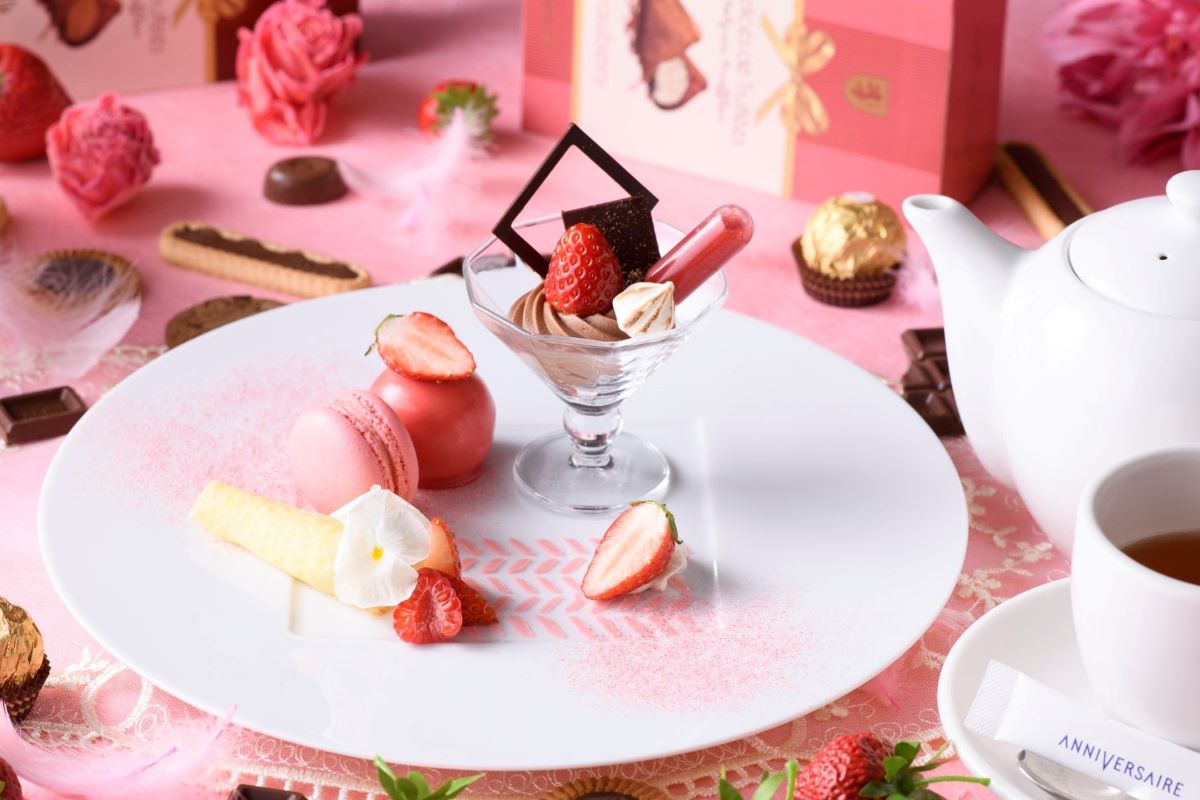 「Strawberry chocolate plate afternoon tea」(ストロベリー チョコレート プレート アフタヌーンティー)」 3300円
