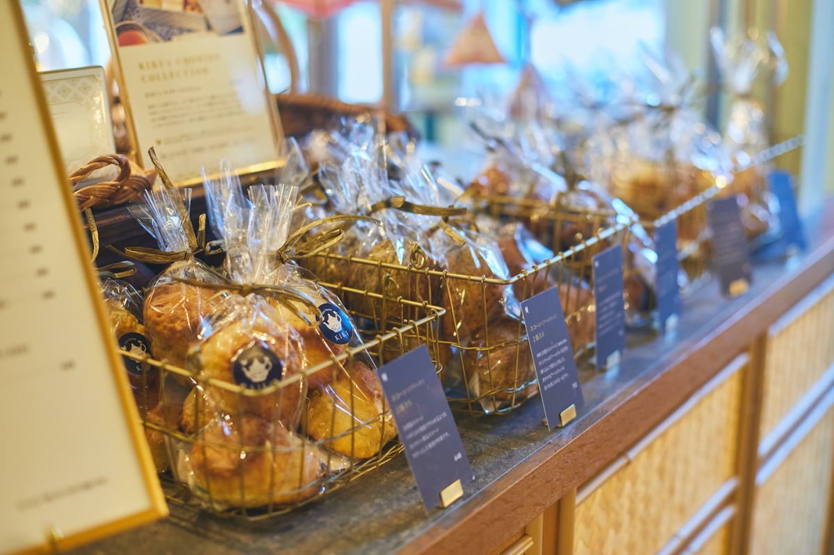 スコーン（クラシック）2個入り648円ほか