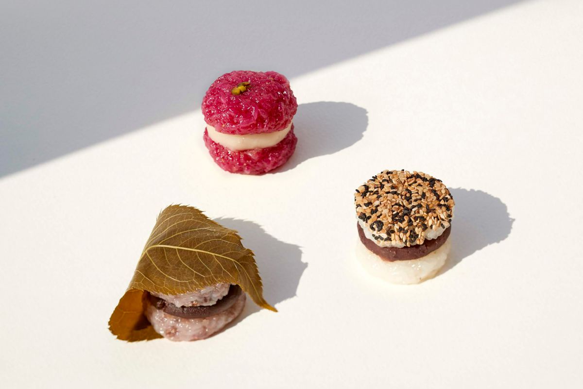 奥から時計回りに「木苺」「胡麻づくし」「七穀」