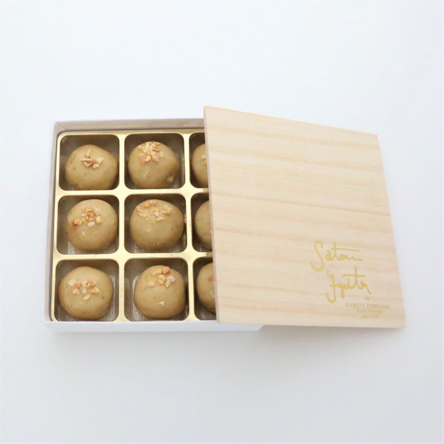 「まろん marron」9個入り 1296円