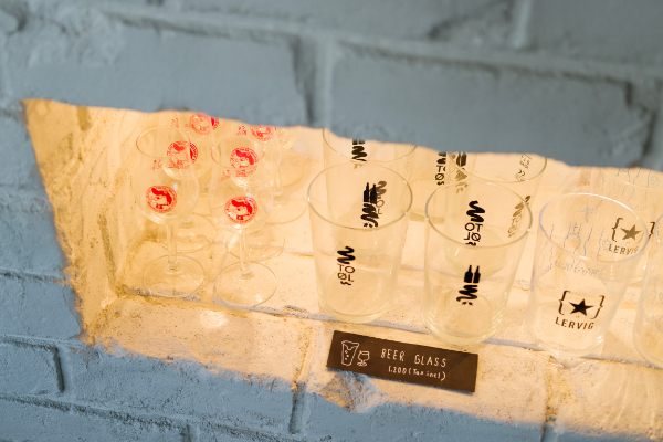 ビアグラス各1200円