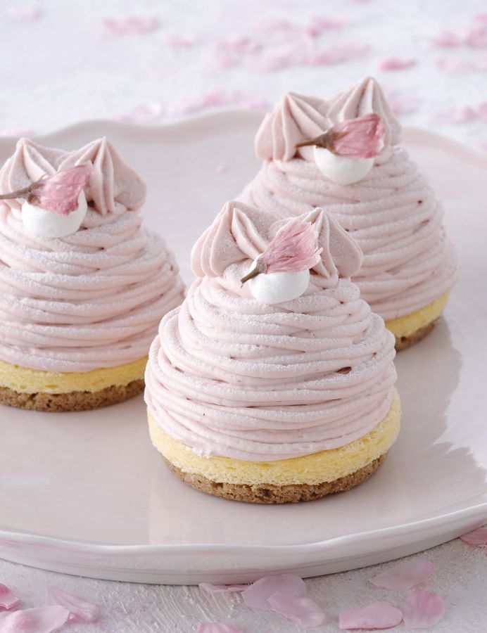 モンブランSAKURA　627円