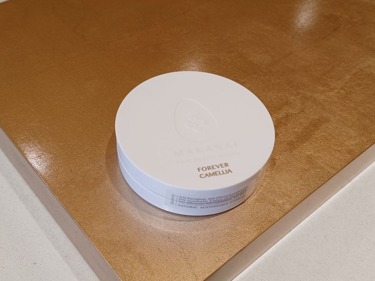 「絶妙レシピのハンドクリーム（しとやかな椿の香り）」 40g 1980円