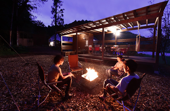 キャンプサイトになっている「宙」