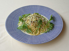 ずわい蟹とルッコラのスパゲティ