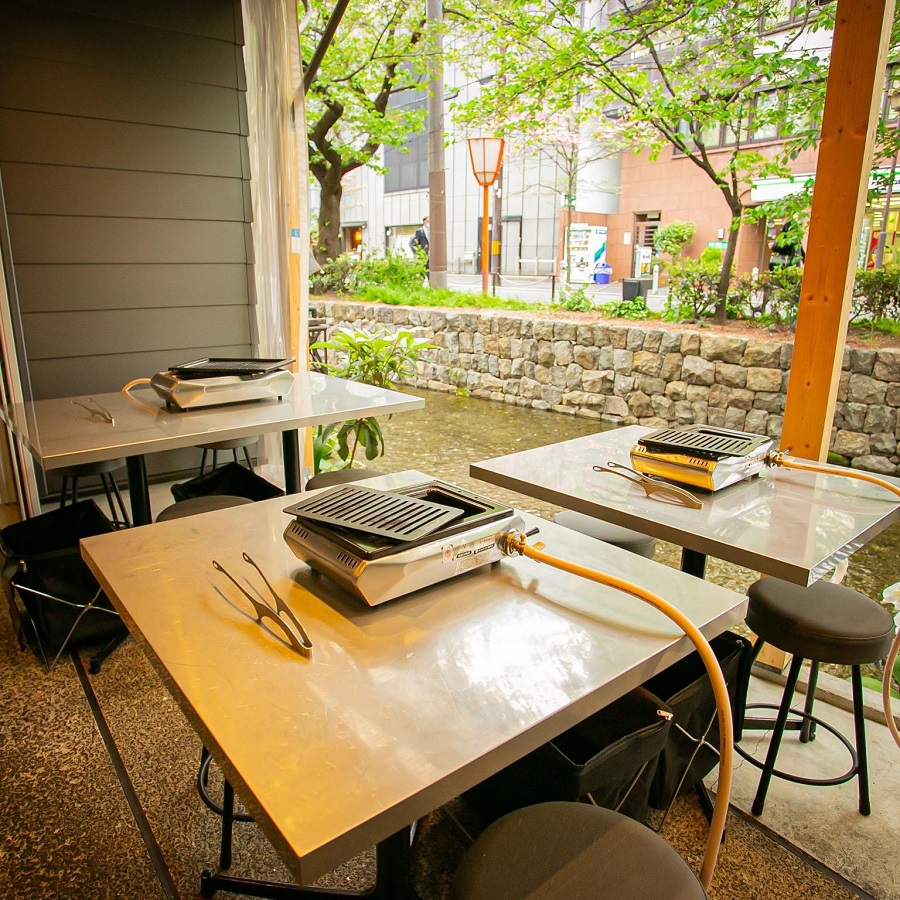 高瀬川を眺めながらのランチにも良さそうです
