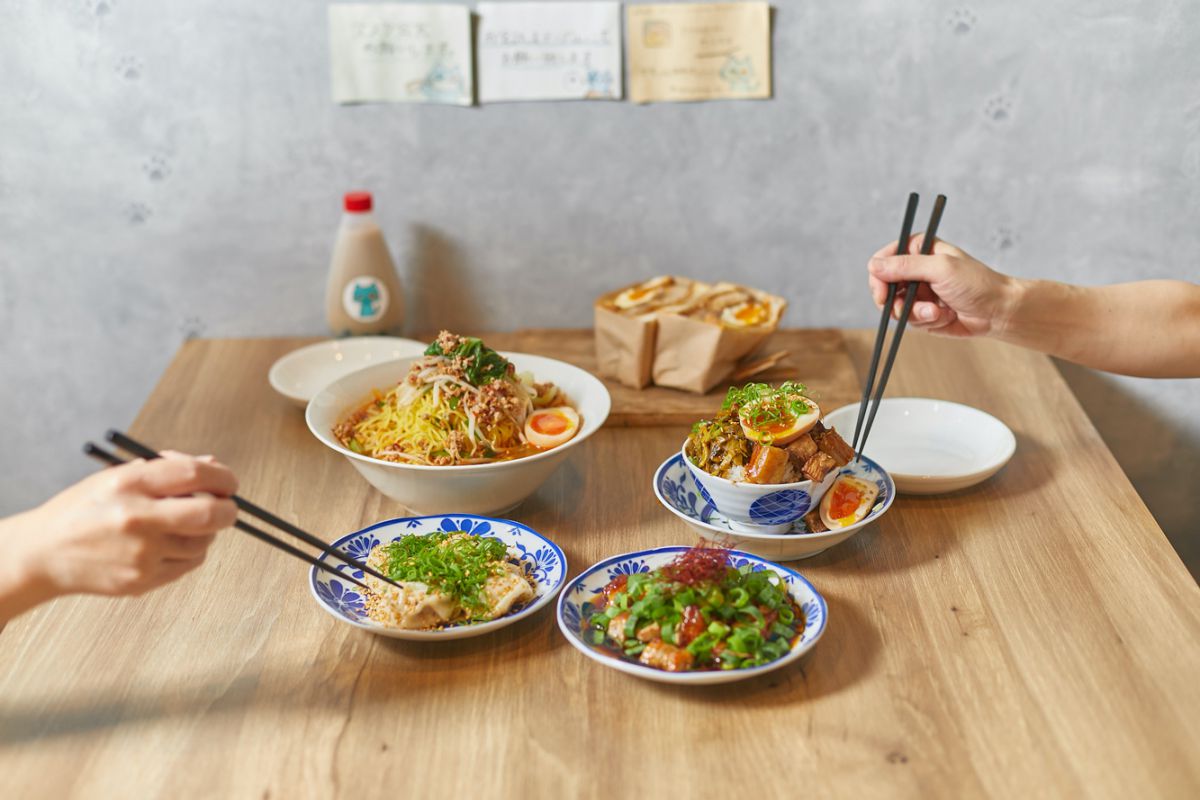 台湾cafeモンモンダー