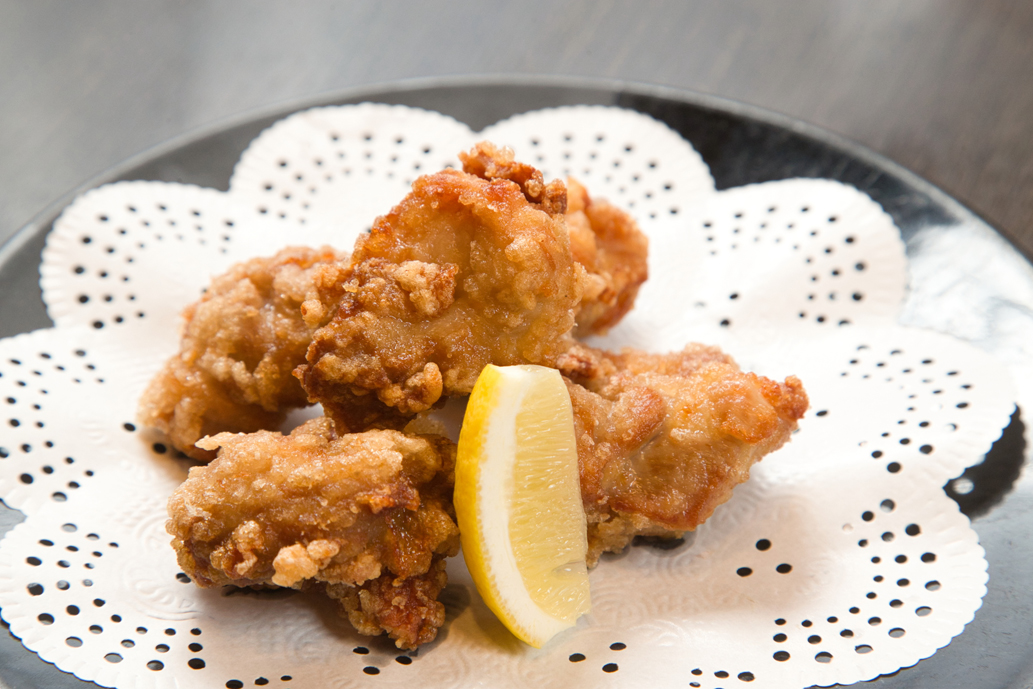 「北極星名物の唐揚げ」ハーフ5個670円