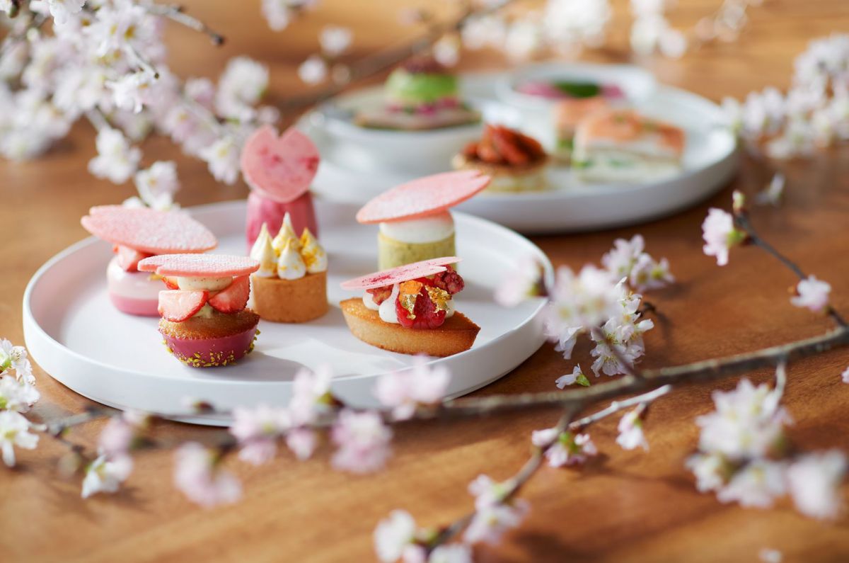 フォーシーズンズホテル 桜 SAKURA Afternoontea
