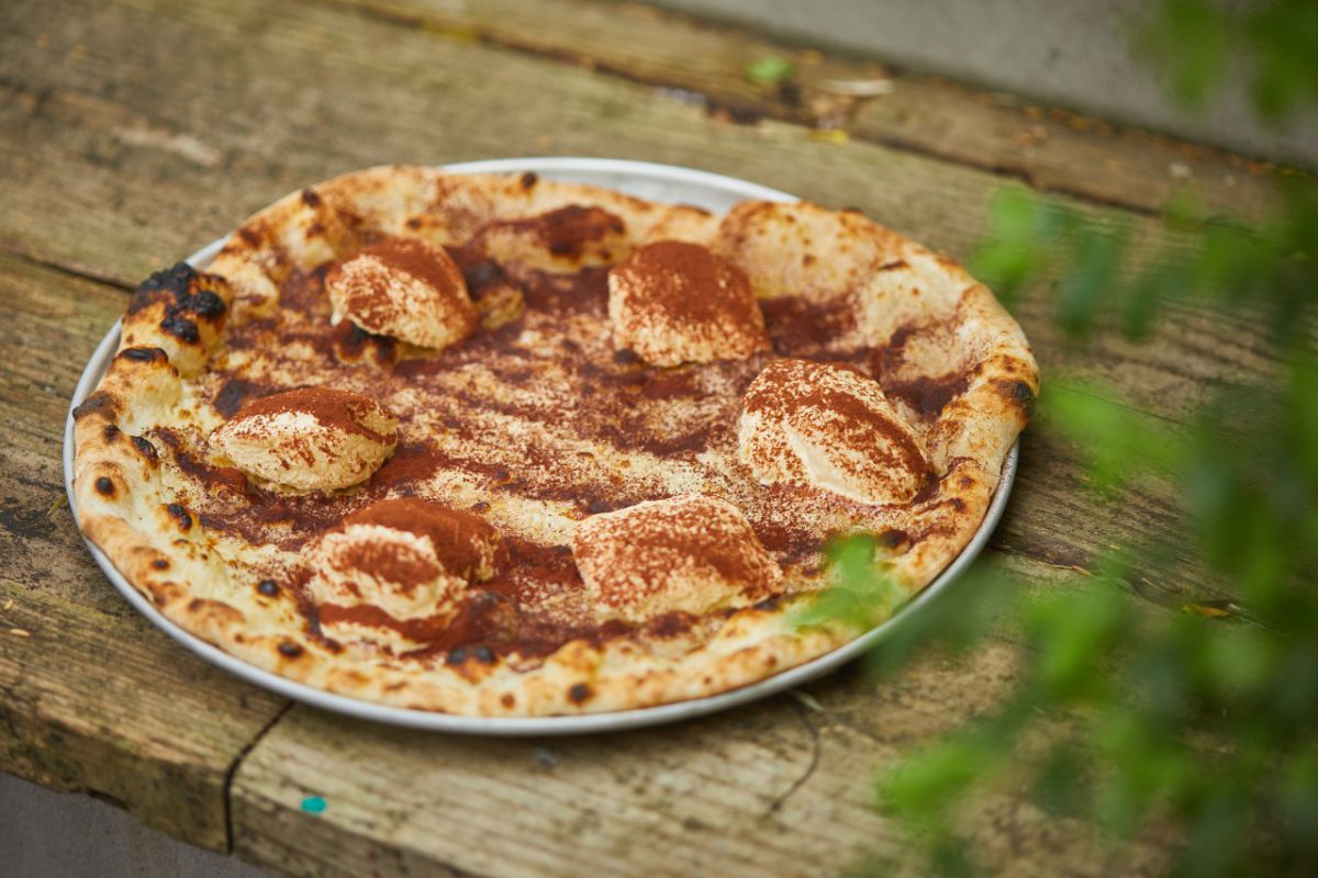 ティラミスピッツァ1300円