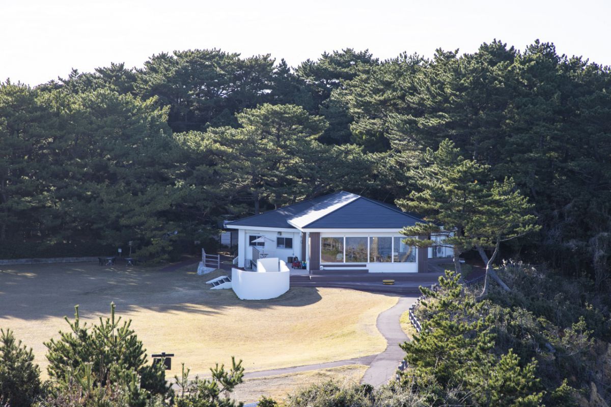 上田商店 灯台カフェ