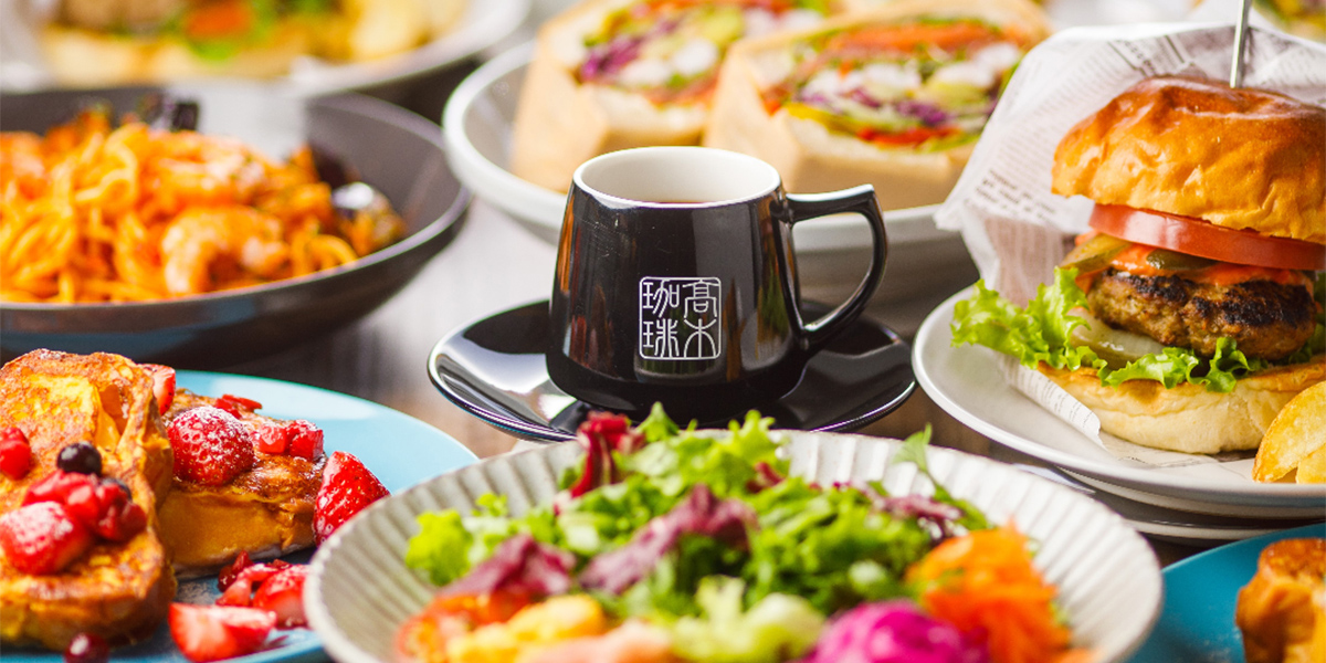 神戸に「高木珈琲」が初進出。自家焙煎のこだわりコーヒーと絶品フレンチトースト＆ハンバーガーに興奮！