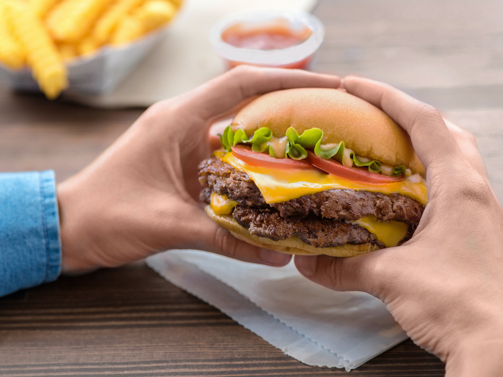 「シャックバーガーダブル」1166円