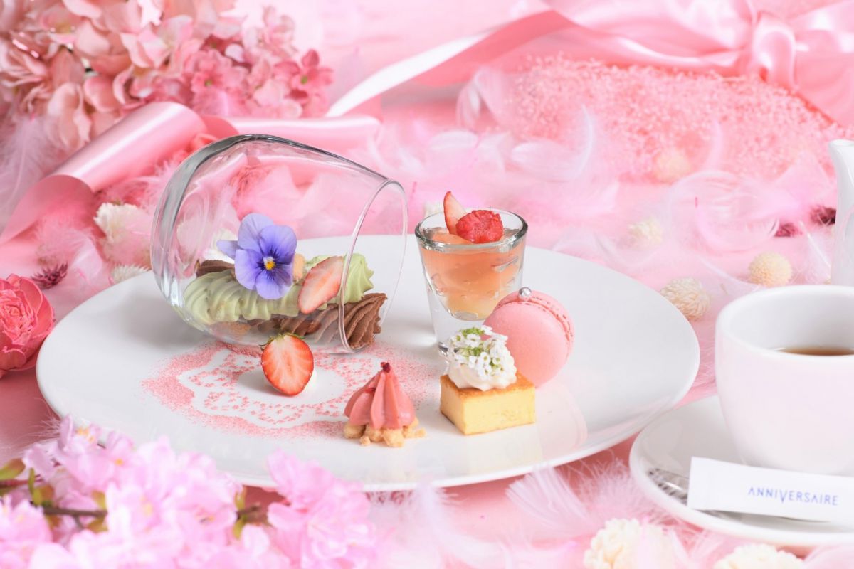 Spring flower plate afternoon tea 3300円