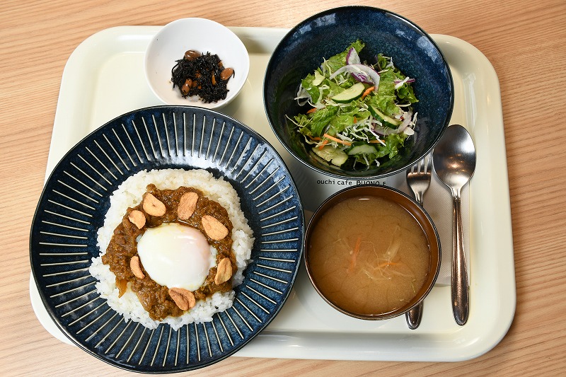 発酵キーマカレーセット1000円