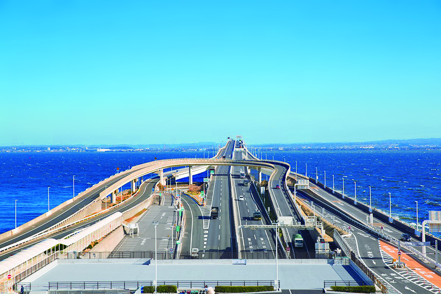 ©東京湾横断道路株式会社