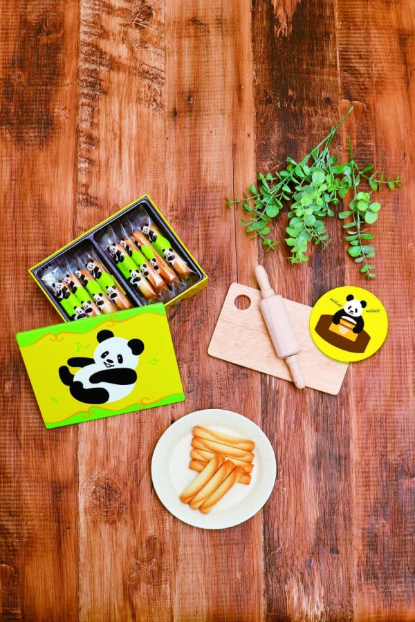 パンダ プティ シガール（16本入）1080円