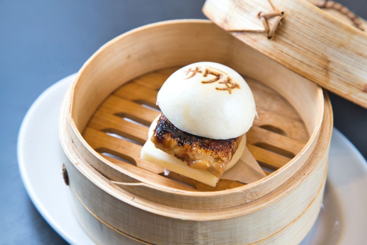 「フォアグラバーガー」600円（ディナータイムのみ）