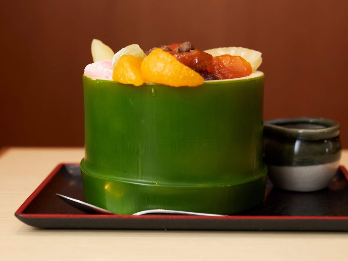 真横からのアングルもなかなかすごい！