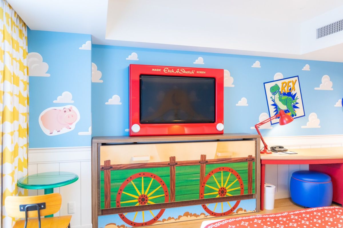 ©Disney／Pixar © 2021 and ® Spin Master, Ltd. All Rights Reserved