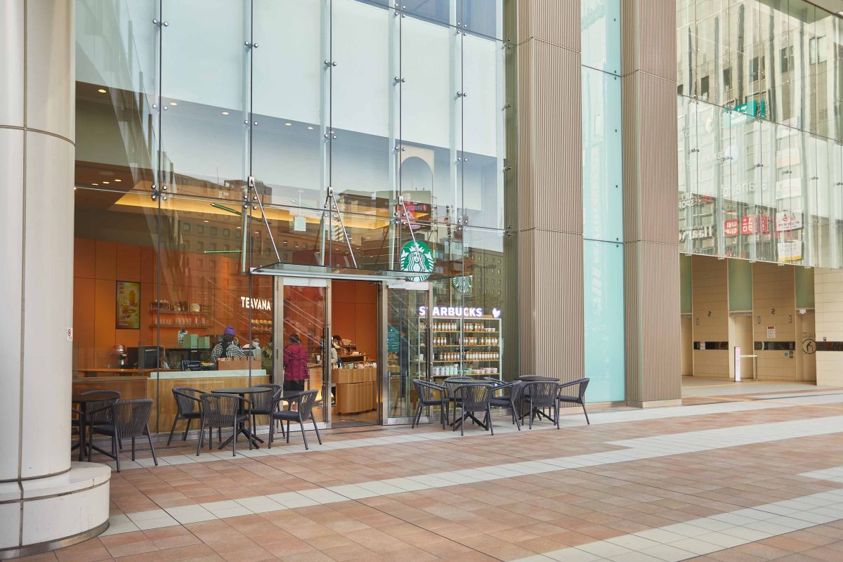 スターバックス コーヒー LUCUA2階店