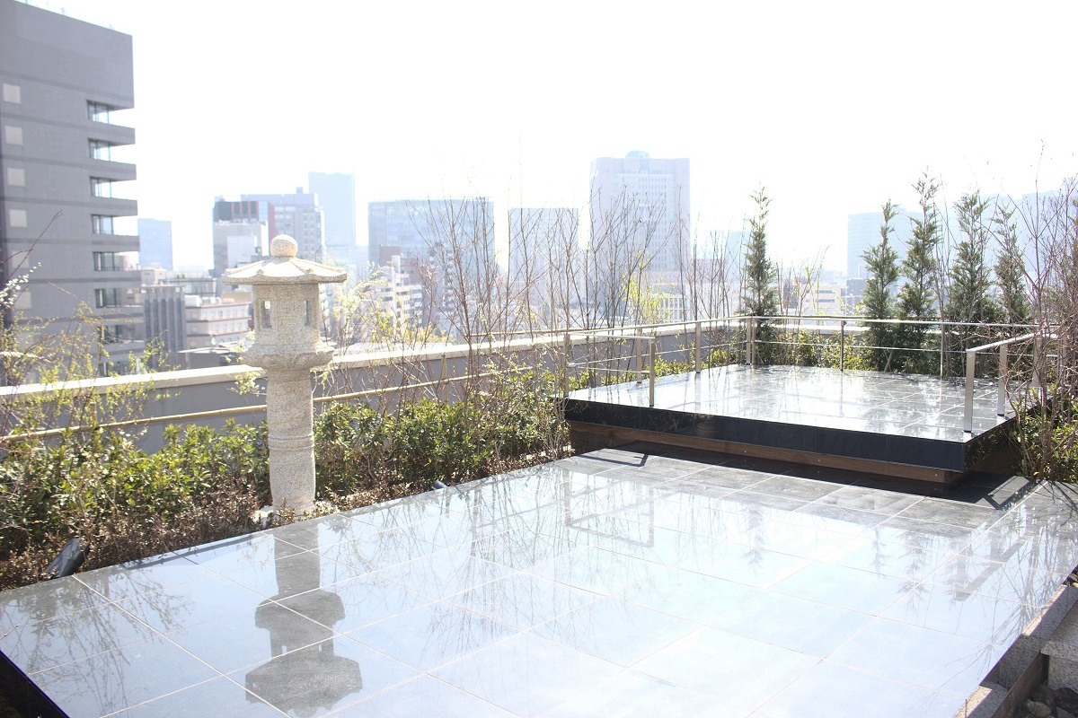 ルーフトップテラス