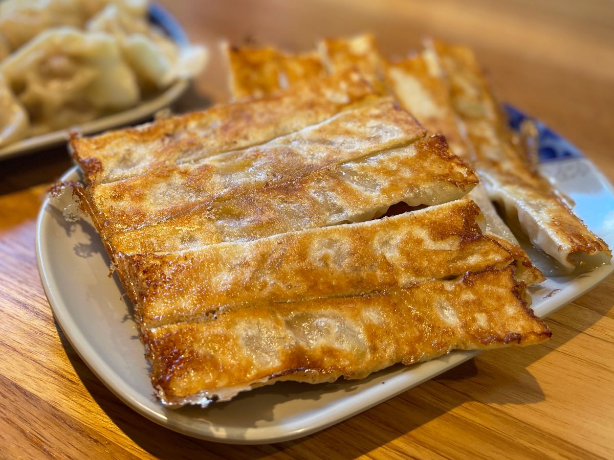 「台北焼棒餃子」　10個638円（5個319円）