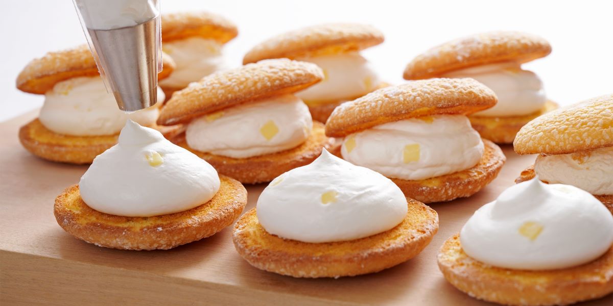 【阿佐ヶ谷】生ナボナも！「亀屋万年堂」から作りたて和菓子が楽しめる新業態のお店が誕生