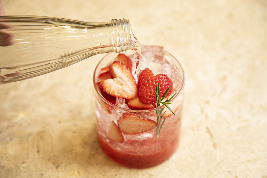 季節のフルーツエイド750円