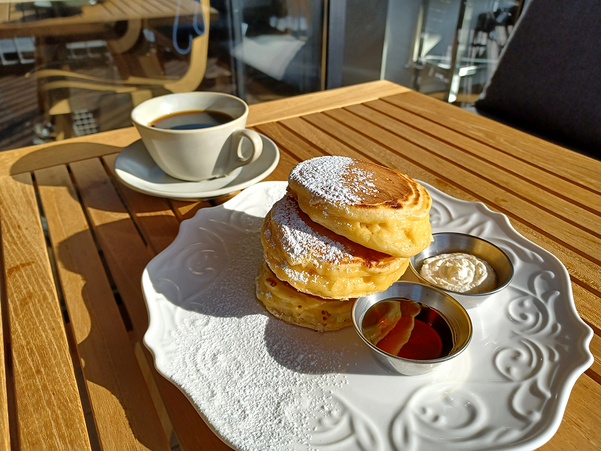 「バターミルクパンケーキ」1300円