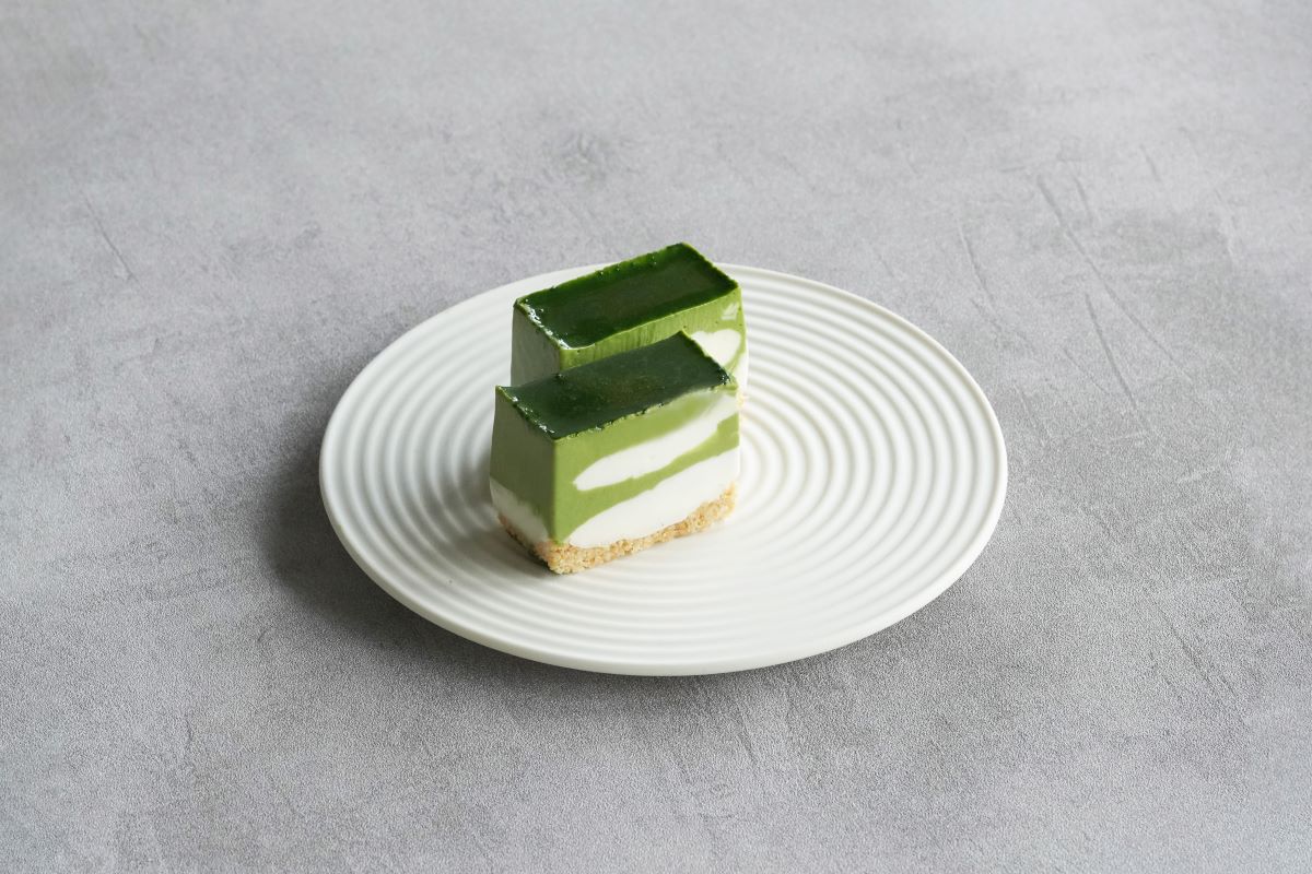 「抹茶チーズケーキ - 雲隠 - 」880円